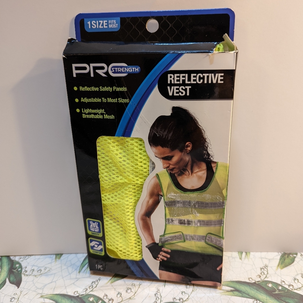 Reflective vest. Bin 01
